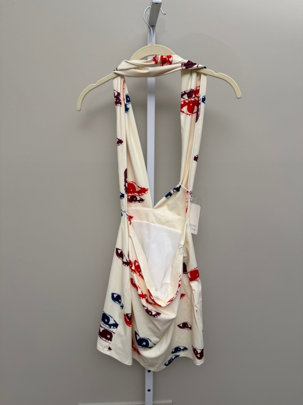 Forever 21 Cream Halter dress with Red & Blue Eye Print - Picture 2 of 6